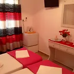 Nikoletta Parikia (Paros)