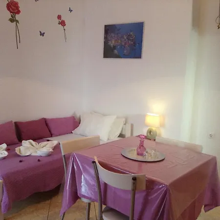 Πανσιόν Nikoletta *