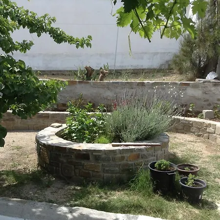 Nikoletta Πανσιόν